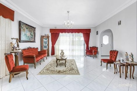 Property photo of 1 Endeavour Road Georges Hall NSW 2198