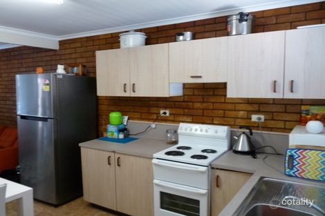 Property photo of 5/6 Esplanade Golden Beach QLD 4551