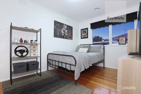Property photo of 1 Jessop Court Gladstone Park VIC 3043