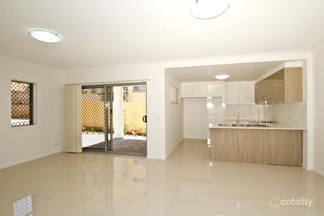 Property photo of 2/24-26 Lade Street Gaythorne QLD 4051