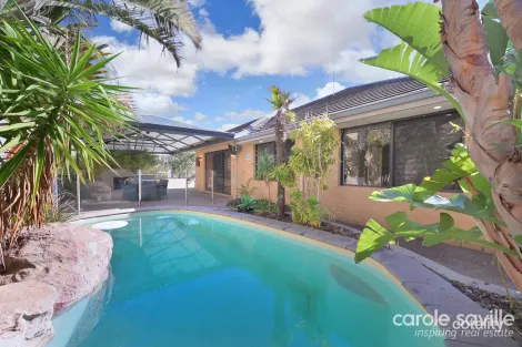 Property photo of 10 Condro Bend Sinagra WA 6065