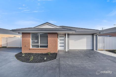 4 Woodlet Pl, Pakenham, VIC 3810