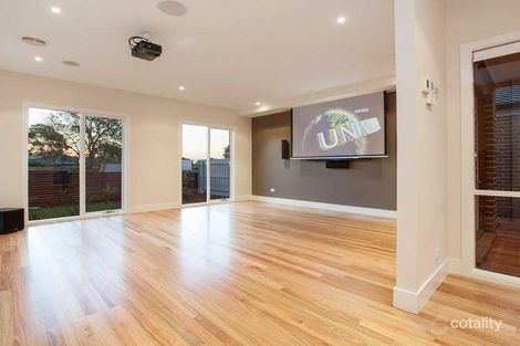 Property photo of 9 Clematis Street Dromana VIC 3936
