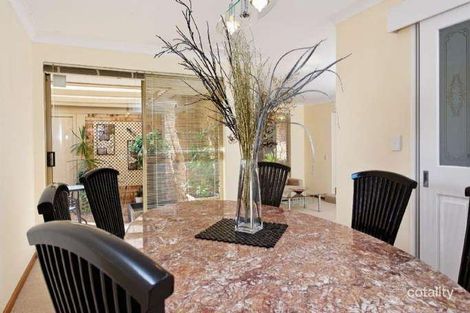 Property photo of 4 Grover Court Leeming WA 6149