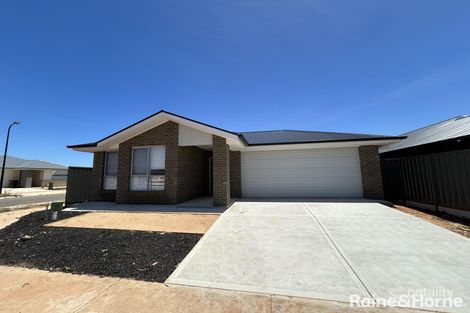 8 Cognata St, Munno Para, SA 5115