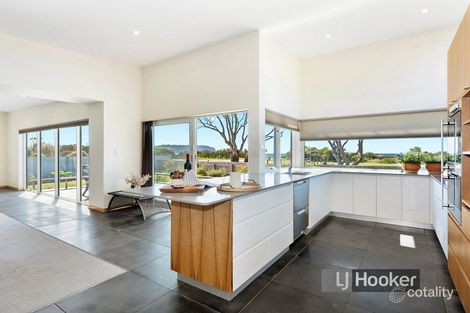 Property photo of 54 Old Bass Highway Wynyard TAS 7325