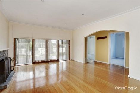 Property photo of 1/19 Juniper Avenue Glen Waverley VIC 3150