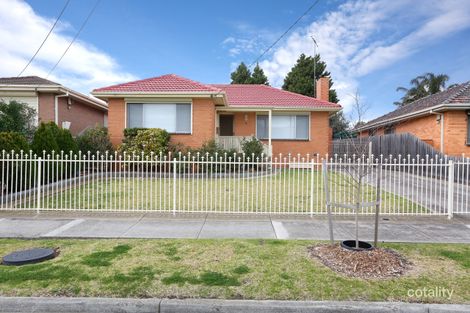 Property photo of 18 Freeland Grove Jacana VIC 3047