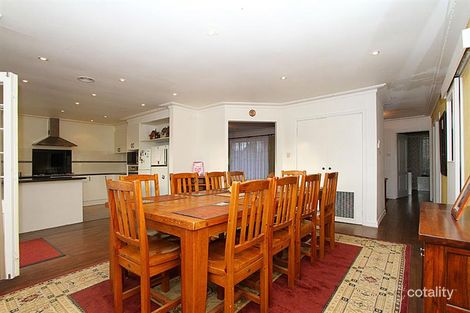 Property photo of 1 Riversdale Street Craigieburn VIC 3064