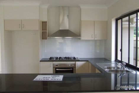 Property photo of 32 Deepak Drive Pimpama QLD 4209