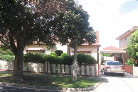 24 Balmoral Ave, Pascoe Vale South, VIC 3044