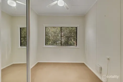 Property photo of 7A Garde Street Centenary Heights QLD 4350