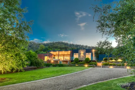 9 Fearns Lane, Myrtleford, VIC 3737