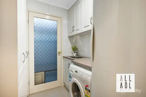 Property photo of 4 Old Sheoak Court Highbury SA 5089