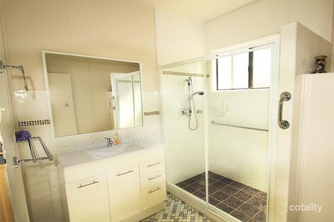 Property photo of 13 Flinders Avenue Killarney Vale NSW 2261