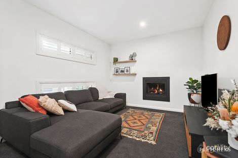 Property photo of 4 Woodview Court Croydon North VIC 3136