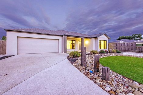 Property photo of 31 Zeri Drive Tarneit VIC 3029