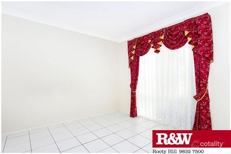Property photo of 8 Buttigieg Place Plumpton NSW 2761