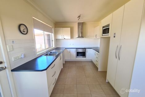 Property photo of 1 Chandos Court St Albans Park VIC 3219