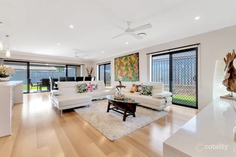 Property photo of 11 Gracedale View Gledswood Hills NSW 2557
