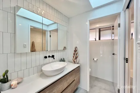 Property photo of 8 Rialto Place Heathcote NSW 2233