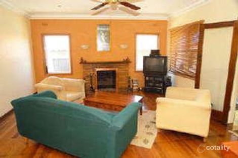 Property photo of 84 Warren Road Mordialloc VIC 3195