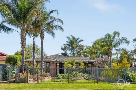 9 Loud St, Old Noarlunga, SA 5168