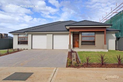 Property photo of 1/82 University Drive Campbelltown NSW 2560