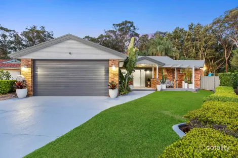 Property photo of 9 Laird Close Shelly Beach NSW 2261
