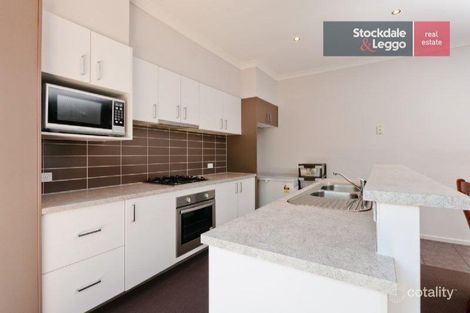 Property photo of 3 Yengo Place Craigieburn VIC 3064