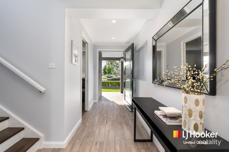 Property photo of 8 Grandstand Loop Oran Park NSW 2570