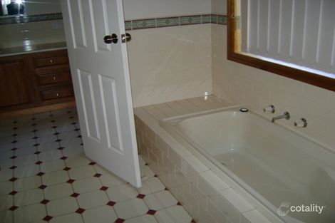 6 Heathfield Way, Mount Gambier, SA 5290