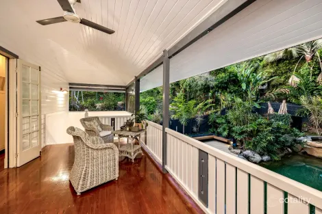 Property photo of 31-33 Bellevue Crescent Edge Hill QLD 4870