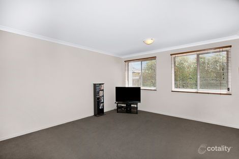 Property photo of 39 Jean Macnamara Street Macgregor ACT 2615