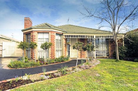 Property photo of 65 Hoysted Avenue Cranbourne North VIC 3977