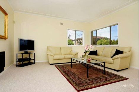 25 Wyadra Ave, Freshwater, NSW 2096