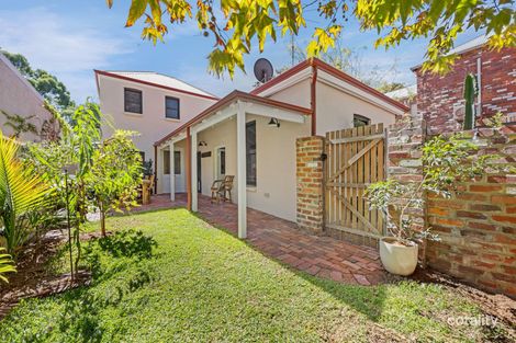 10a Corkhill St, North Fremantle, WA 6159