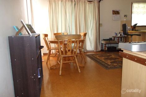 Property photo of 10 Laws Drive Bega NSW 2550