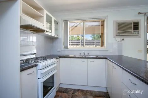 Property photo of 2/567 Seymour Street Lavington NSW 2641