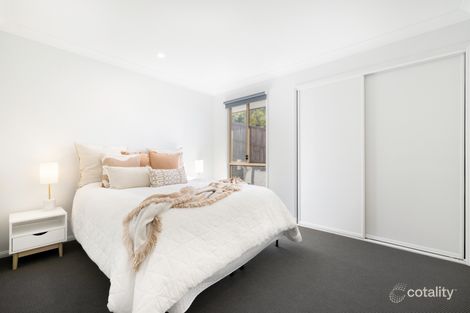 Property photo of 17 Madison Place Carina QLD 4152