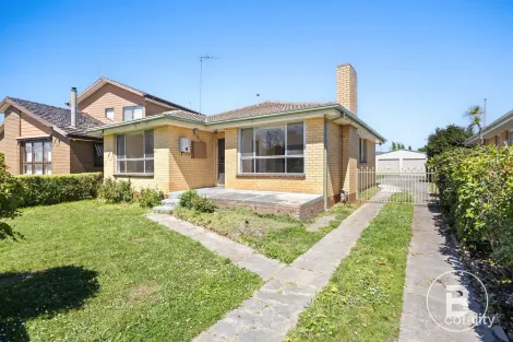 7 Walton St, Wendouree, VIC 3355