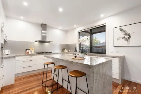 Property photo of 13 Quarry Road Mitcham VIC 3132