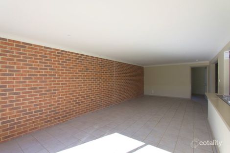 Property photo of 7 St Lawrence Close Werribee VIC 3030