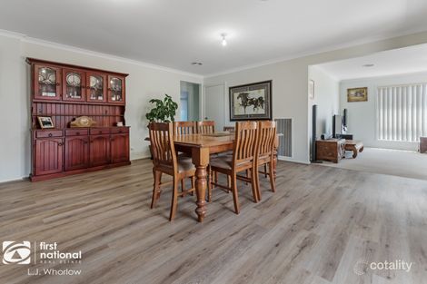 Property photo of 41 Cover Drive Sunbury VIC 3429