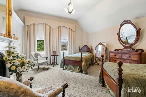 Property photo of 90 Mona Vale Road Ross TAS 7209