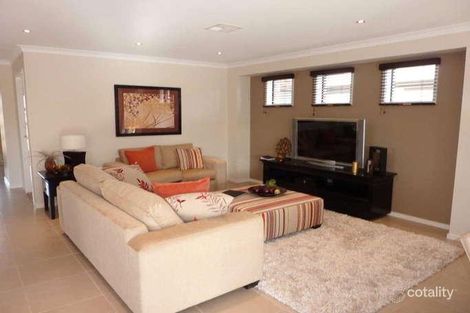 Property photo of 10 Balladong Crescent Tarneit VIC 3029