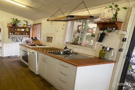 Property photo of 9 Flinders Street Collinsville QLD 4804