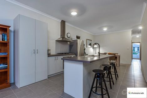 Property photo of 102 Captiva Approach Butler WA 6036