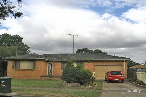 32 Ridgeway Cres, Quakers Hill, NSW 2763