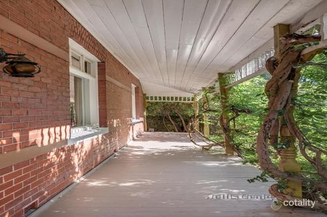 Property photo of 7 Fairview Grove Glen Iris VIC 3146
